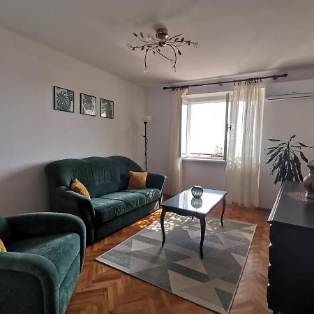 Holiday House Belavista Novi Vinodolski Eksteriør billede